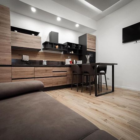 L Arche Comfort & Relax Brown Home Di Via Varesina Milaan Buitenkant foto