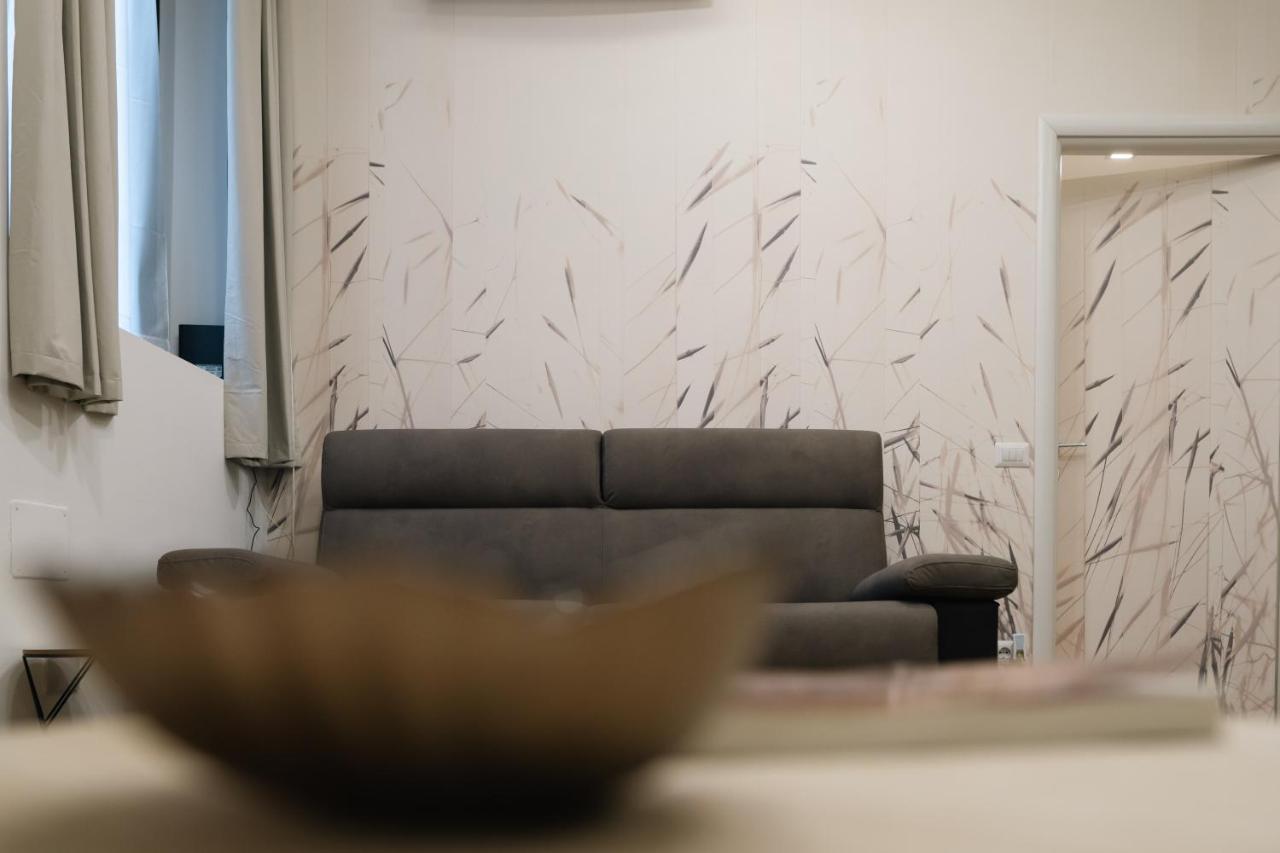 L Arche Comfort & Relax Brown Home Di Via Varesina Milaan Buitenkant foto