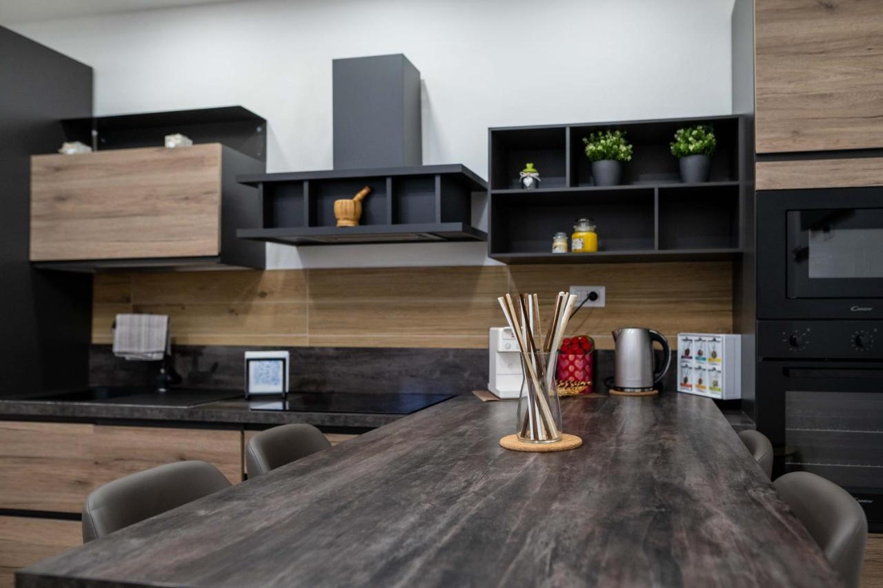 L Arche Comfort & Relax Brown Home Di Via Varesina Milaan Buitenkant foto