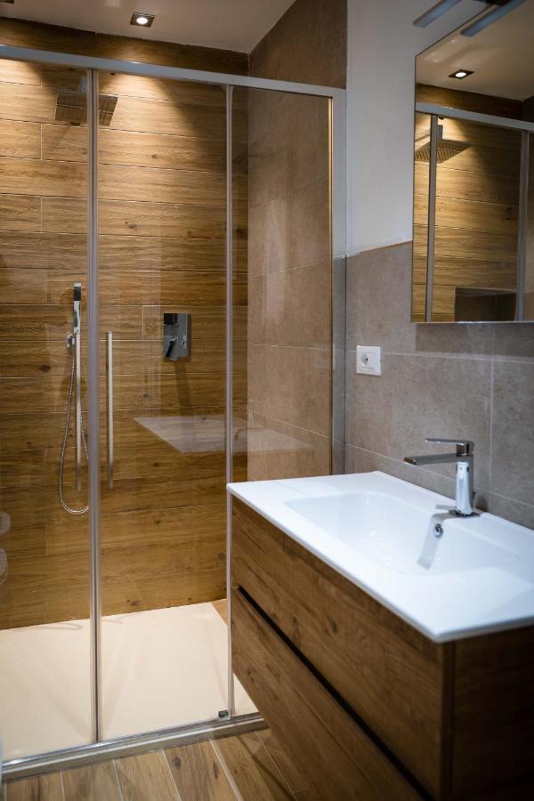 L Arche Comfort & Relax Brown Home Di Via Varesina Milaan Buitenkant foto